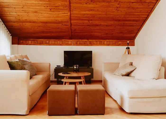 Dom Wypoczynkowy Milowka בית נופש *